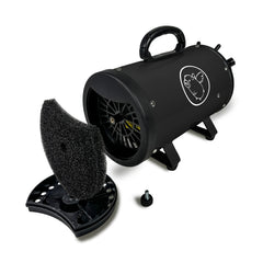 Flying Pig Grooming Flying One heater-vent detail highlights built-in warmth feature.