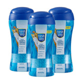 Fresh Step cat litter crystals deodorizer shown in open pack for quick odor control.