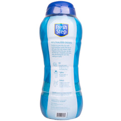 Fresh Step litter-box odor-deodorizer crystals in use help keep surrounding areas fresh.