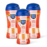 Fresh Step Summer Breeze crystals in litter box promote a fresh scent between cleanings