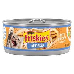 Purina Friskies Shreds with Chicken in Gravy can closeup—real chicken flavor that cats crave