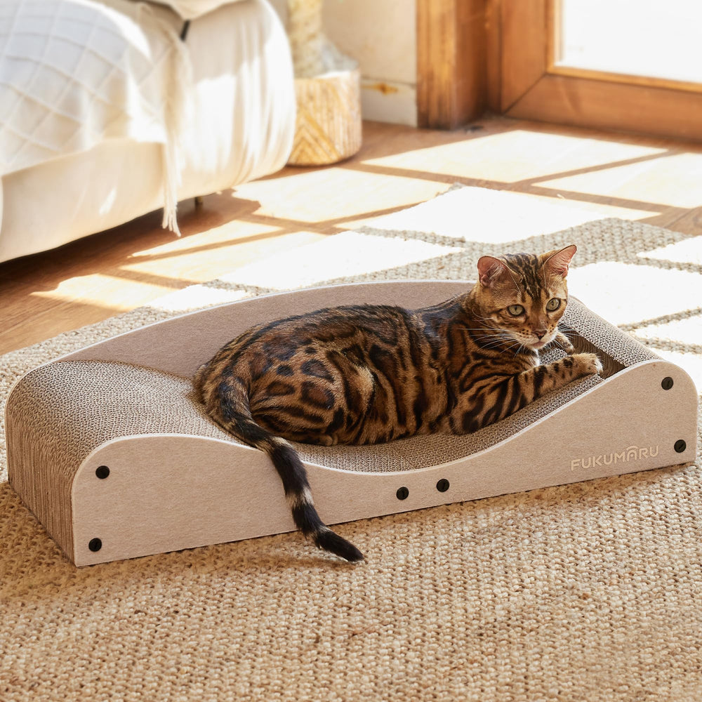 FUKUMARU cardboard cat scratcher bed in camel offers a long lounging surface