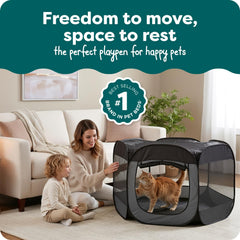 FurHaven breathable mesh walls provide airflow and visibility.