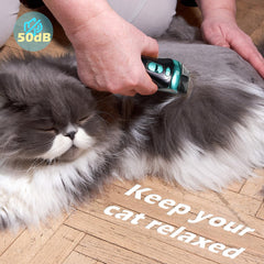FuzzyFix detachable stainless steel blade for easy cleaning and sharp trimming.