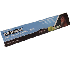 Generic Ivermax apple-flavored paste administered on a horse