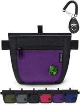 Gobeigo treat pouch with upgraded magnet closure for spill-free walks.