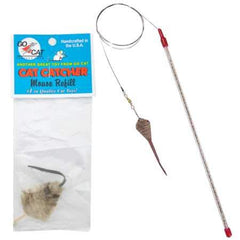 GoCat LuresCatcher cat toy mouse stimulates instinctive hunting during play.