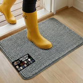 GORILLA GRIP SoakSTOPPER mat with absorbent top layer captures moisture at the door