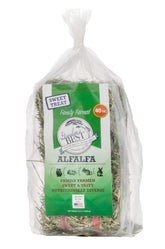 Grandpa's Best Alfalfa Hay soft-texture bale supports easy feeding and palatability.