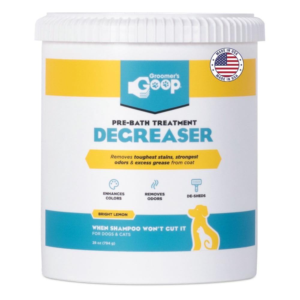 Groomer's GOOP pre-bath degreaser bottle improves grease removal for a fresher coat.
