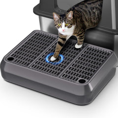 HASKARE large cat litter box ramp landing area reduces mess and keeps floors cleaner.