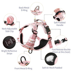 HEELE dog harness back view with handle for quick control during outings
