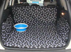 HelloTree pet trunk cargo liner protects SUV interior from scratches.