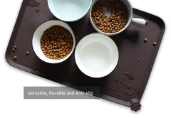 Hoki Found L dark oak mat offers anti-slip protection during feeding times.