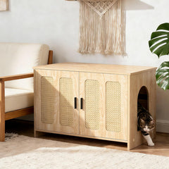 HOOBRO spacious interior fits most standard litter boxes and supplies