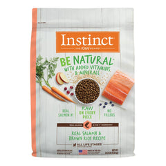 Instinct Be Natural salmon-kibble close-up showing real salmon as the first ingredient for protein.