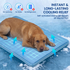 InVarme gel activation close-up shows self-cooling at touch.