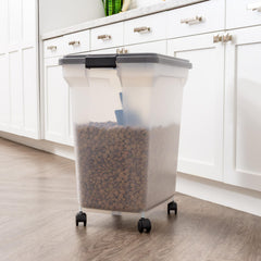 IRIS USA scoop included for mess-free portioning