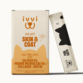 ivvi Skin & Coat for Cats creamy snack supports a hydrated coat.