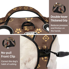 IVY&LANE Lockable Neck Buckle helps prevent escape during walks.