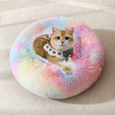 JOLLYVOGUE donut bed front view showing inviting, cozy space for small to medium pets