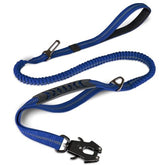 Joytale Tactical Dog Leash clip close-up showing secure 1-second auto-lock mechanism and swivel