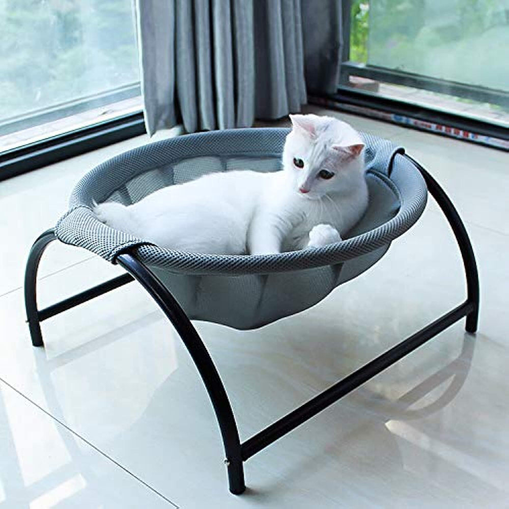 JUNSPOW cat bed with breathable material keeps pets cool and comfortable