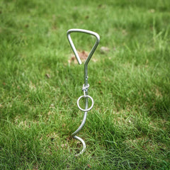 Katzco 360 swivel hook prevents tangling, allowing free dog movement.