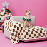 LE SURE waterproof blanket with cloud pattern provides cozy warmth for large dogs.