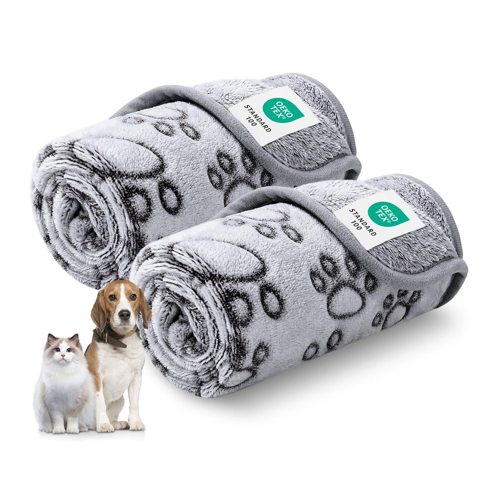 Luciphia premium soft dog blanket paw print front keeps pets warm and cozy