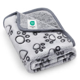 Luciphia blanket paw print close-up in grey fleece for cozy warmth