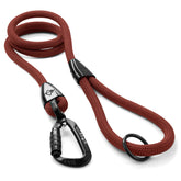 MADE TO ROAM Explorer leash 6ft in action for outdoor adventures with your dog.