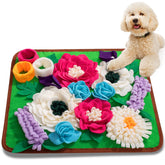 Meilzer Snuffle Mat green hero shot showing the interactive puzzle for slow feeding.