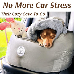 MORULINI burrow nest blanket interior creates a cozy, secure space for travel.