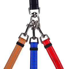 MoSANY padded handle leash provides comfortable grip during long outings.