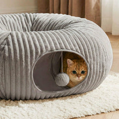 MOYMO donut tunnel with soft padding invites restful lounging and cuddly moments.