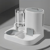 NASTELLA automatic feeder and water dispenser set keeps pets fed while away