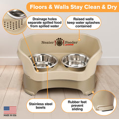 Neater Feeder splash-proof walls protect floors from water and food spills.