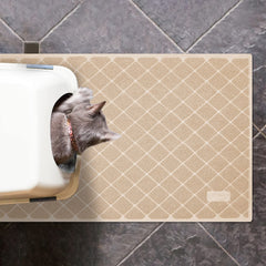 Niubya cat litter mat with waterproof back prevents leaks and keep areas dry.