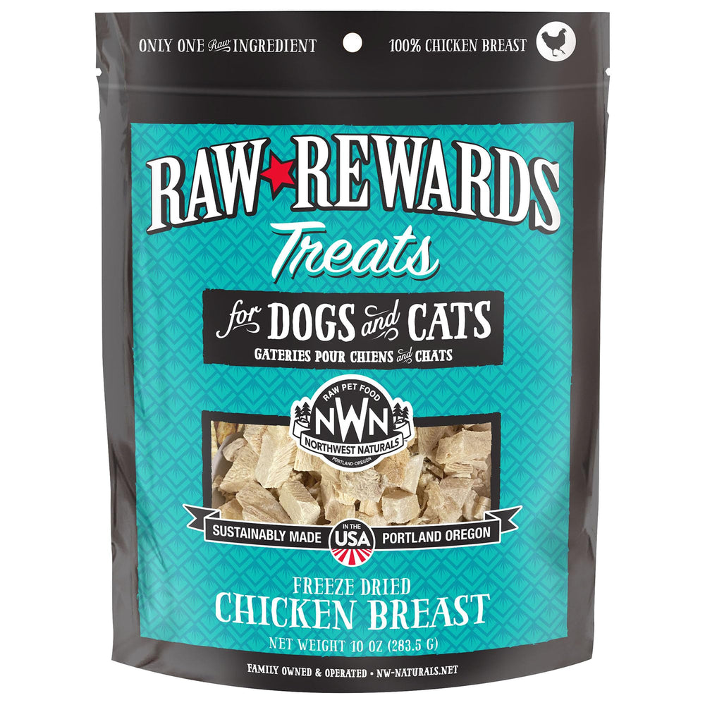 Northwest Naturals bag-front with easy-to-serve freeze-dried chicken treats for pets.
