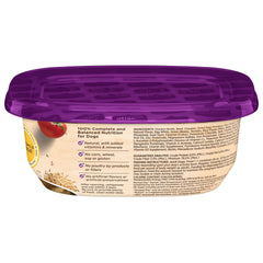 Nutrish Beef Stroganwoof tub highlights green beans, tomatoes, and pasta.
