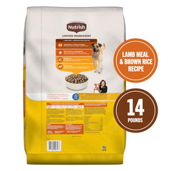 Nutrish kibble close-up showing crunchy texture dogs enjoy at mealtime