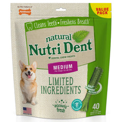 Nylabone Nutri Dent dental treats in packaging highlighting natural ingredients and vet-backed care.