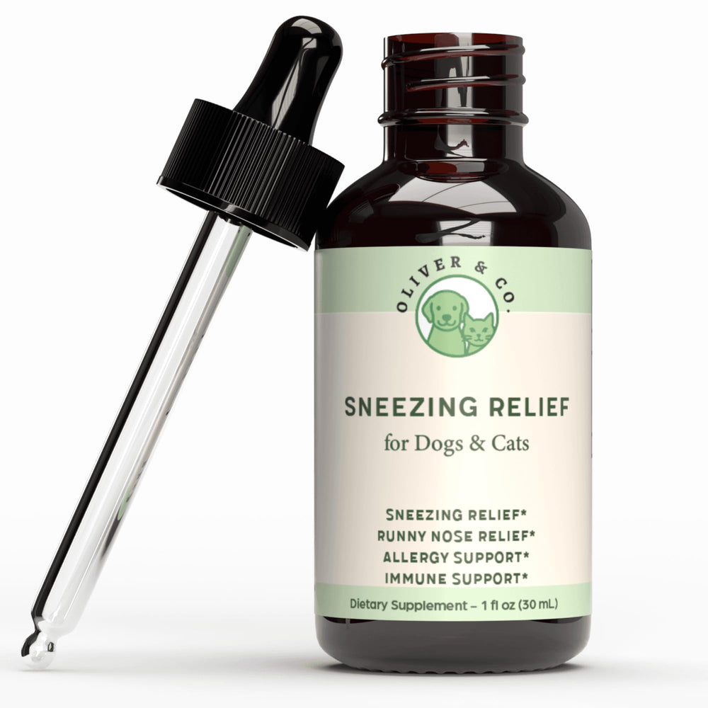 Oliver & Co Sneezing Relief dog bottle with pour cap supports sinus health.