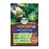 Oxbow Garden Select packaging shows rabbit food pellets for consistent nutrition.