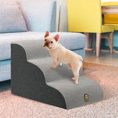 OYLZ Pet Steps non-slip base keeps small dogs stable on surfaces.