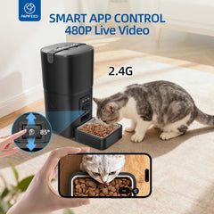 PAPIFEED automatic cat feeder food compartment shows large 6L capacity for multiple days.