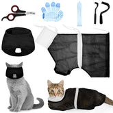Patelai cat bathing bag in action for safe, calm bath time.