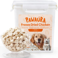 Pawaura freeze-dried chicken packaging showing a premium moisture-proof box for freshness