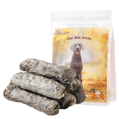 Pawmate cod skin roll packaging highlights natural ingredients